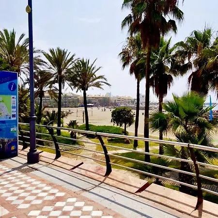 Flamingo Puerto Marina - 150m Playa Benalmádena